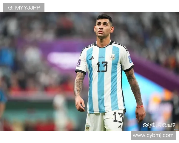 纹足球明星的粉丝如何通过艺术表达对偶像的热爱与追随